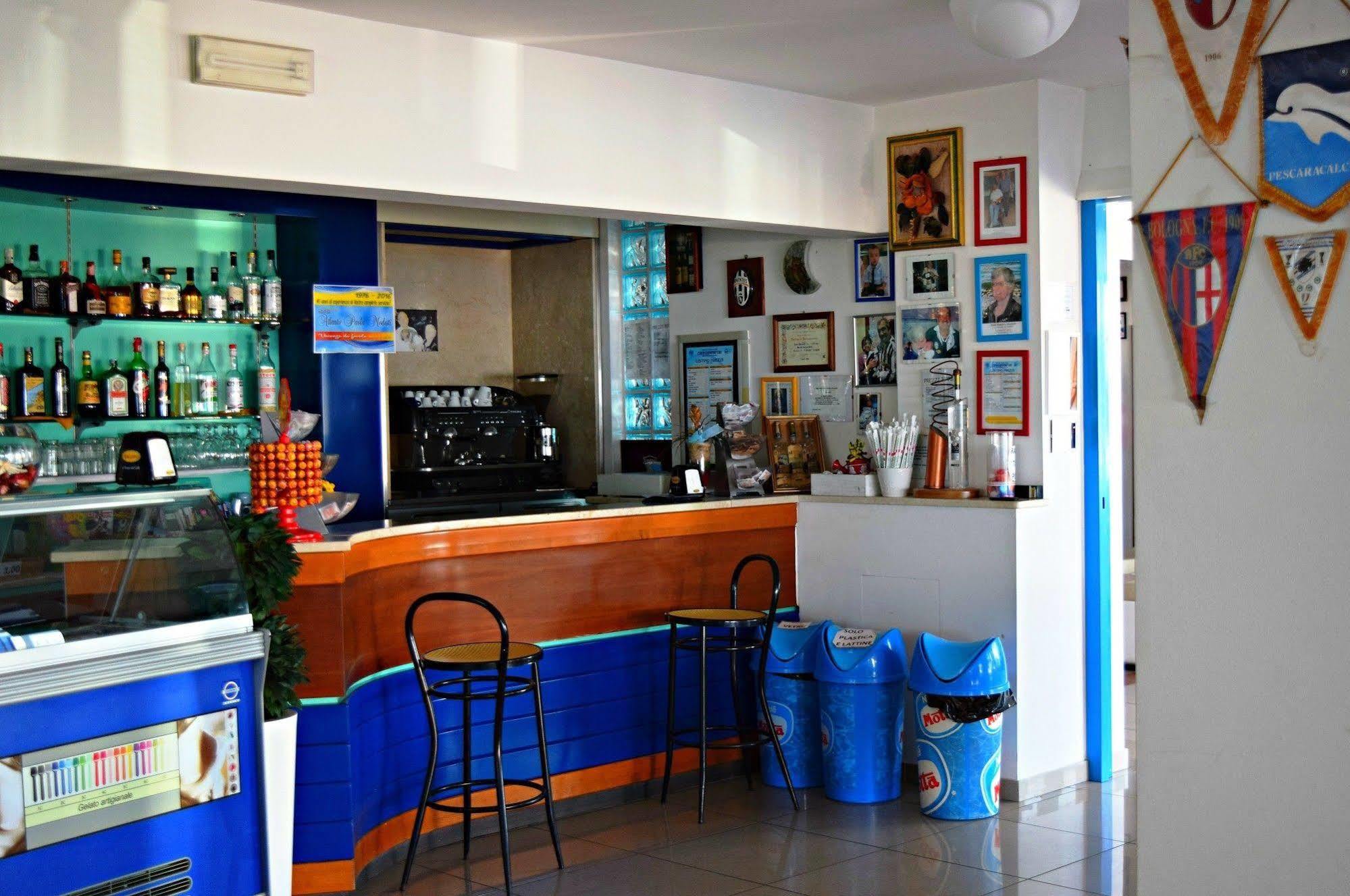 Hotel Atlantic Senigallia Buitenkant foto
